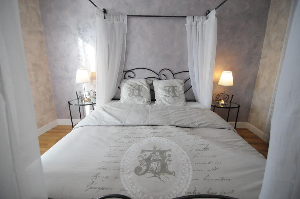 Appartement De Charme Climatise Pour 6 A 8 Pers Amboise Bilik gambar